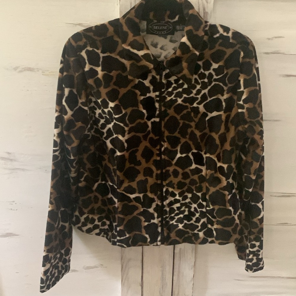 Selene Leopard Jacket - Picture 6 of 6
